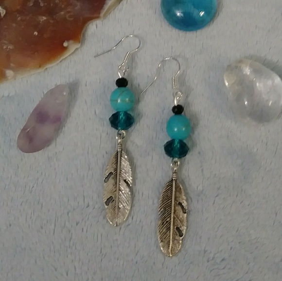Feather Silver Charm Turquoise Blue Black Earrings - Picture 3 of 3